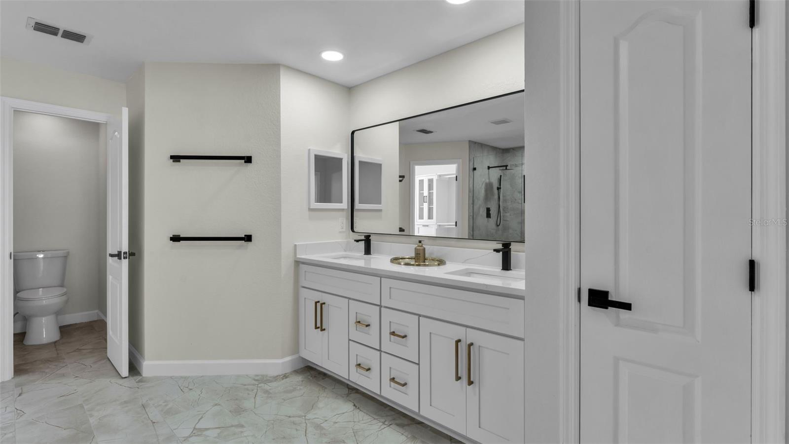 HIGHLANDS CREEK - Residential