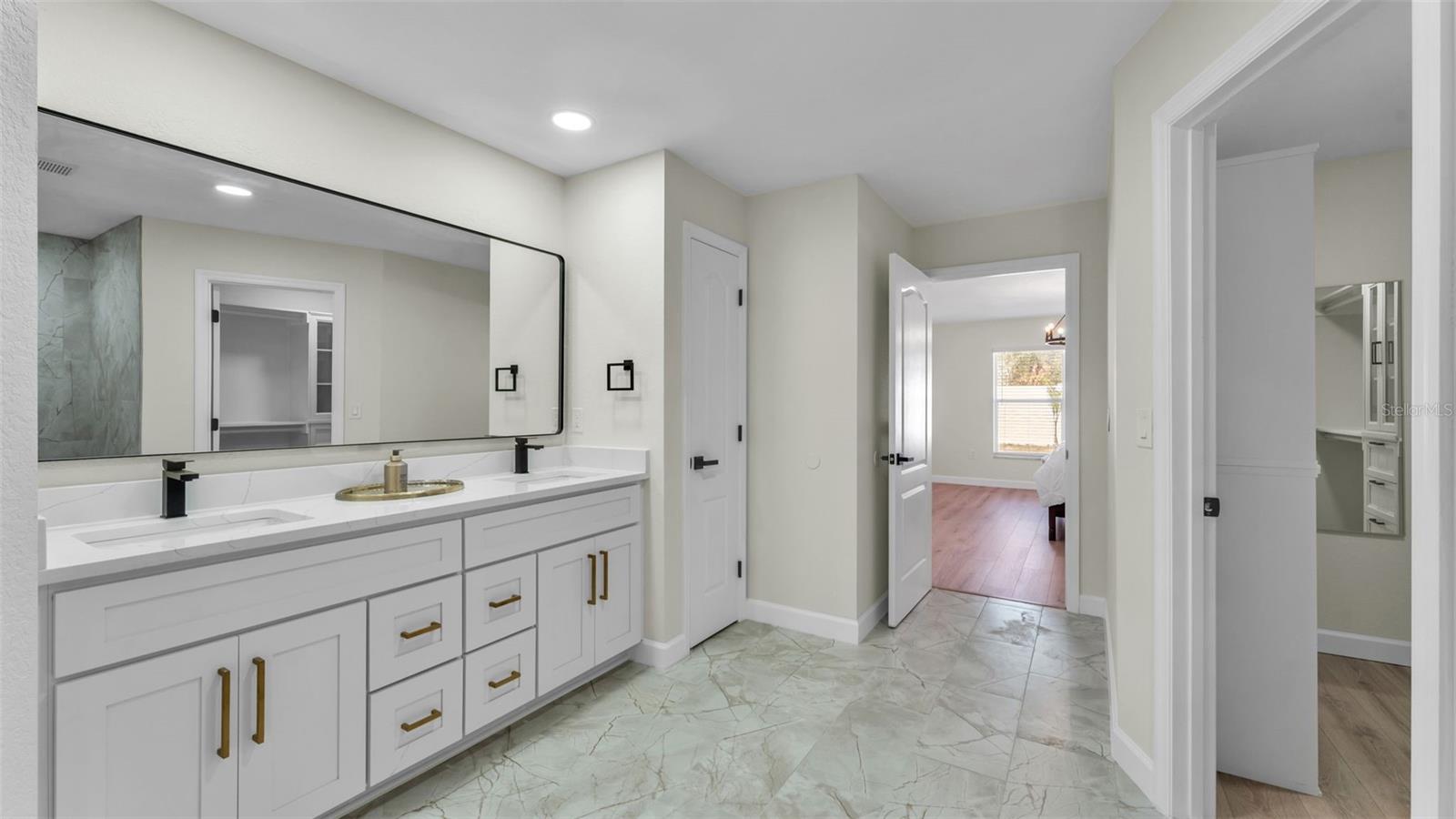 HIGHLANDS CREEK - Residential