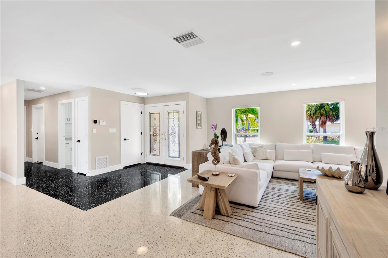 ISLAND ESTATES OF CLEARWATER UNIT 7B - Residential Lease