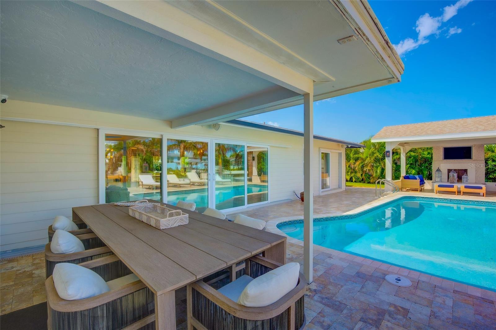 ISLAND ESTATES OF CLEARWATER UNIT 7B - Residential Lease