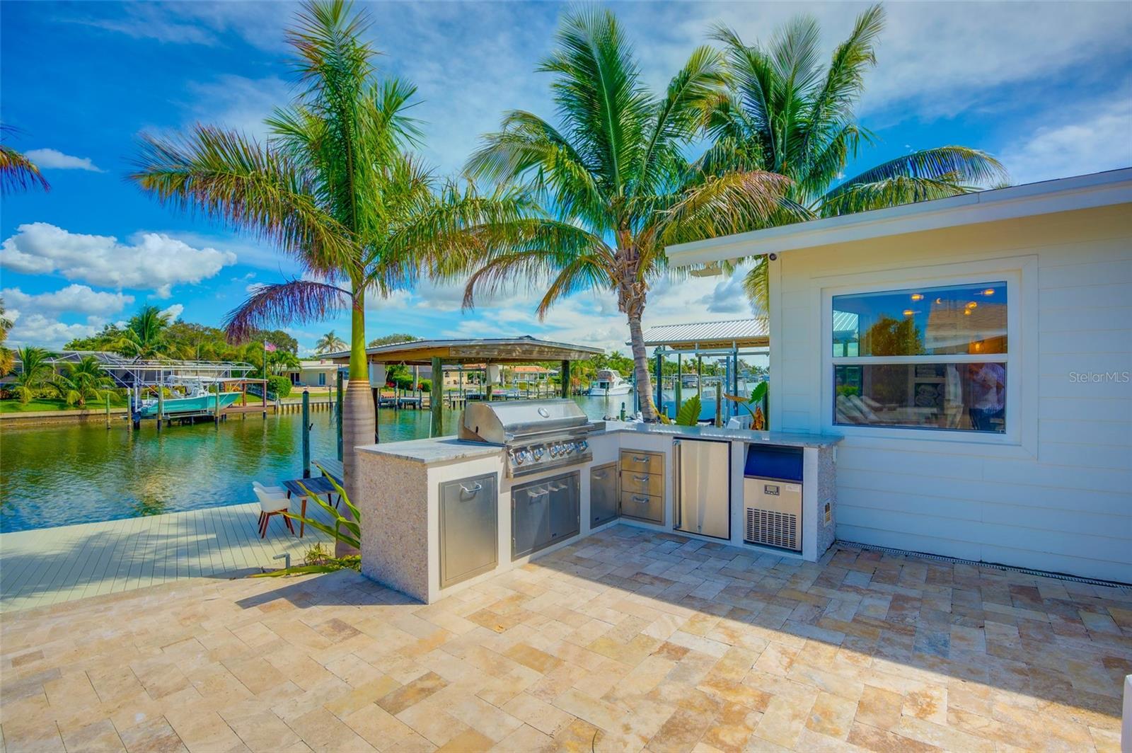 ISLAND ESTATES OF CLEARWATER UNIT 7B - Residential Lease