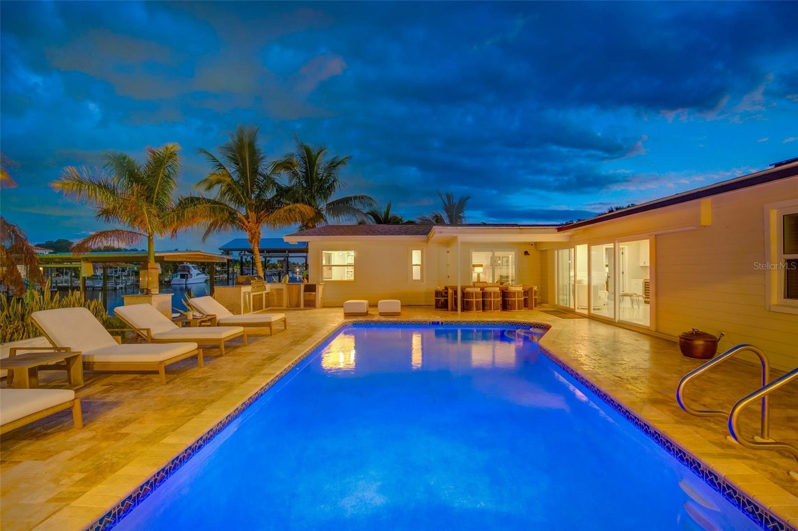 ISLAND ESTATES OF CLEARWATER UNIT 7B - Residential Lease