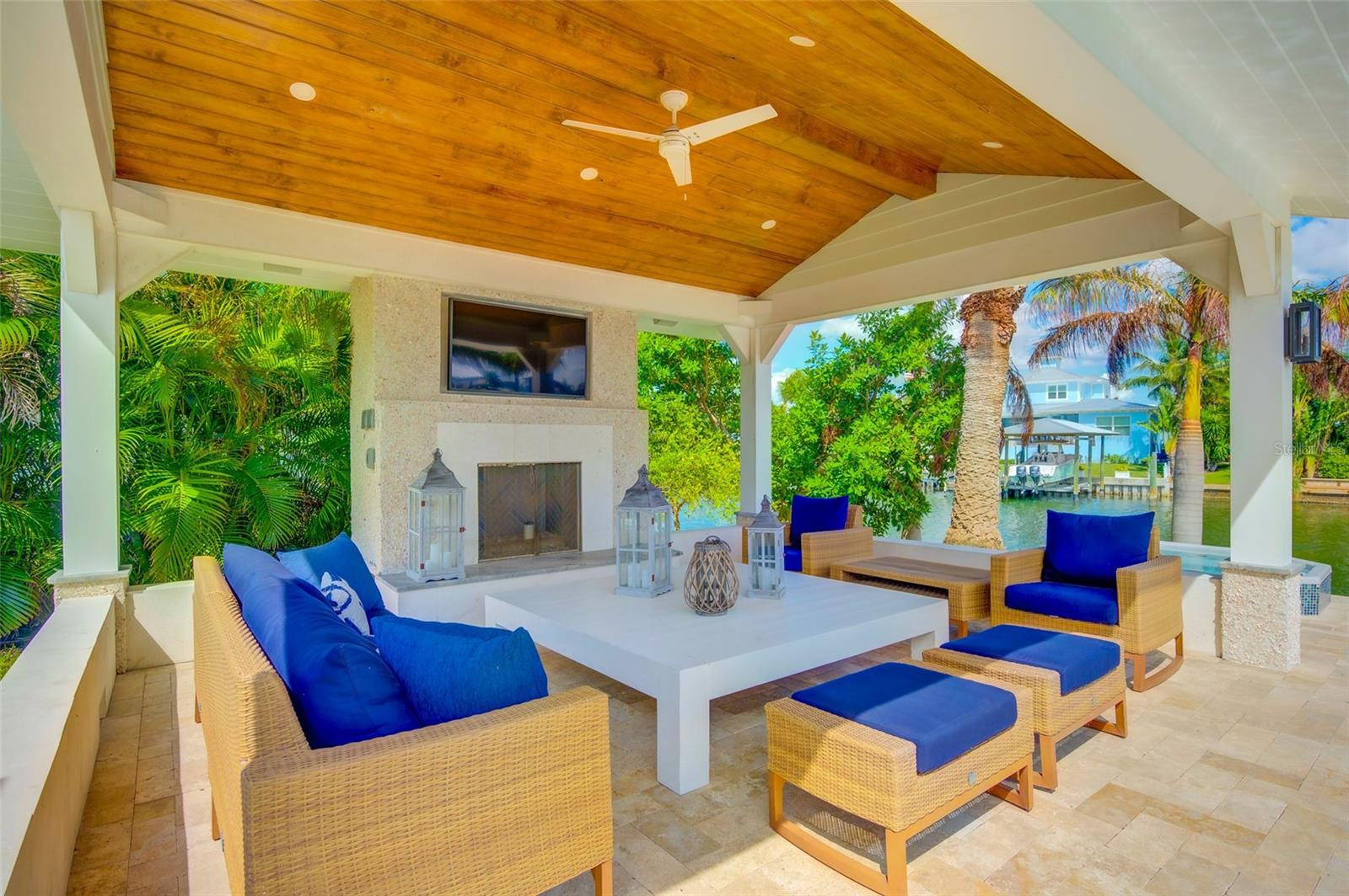 ISLAND ESTATES OF CLEARWATER UNIT 7B - Residential Lease