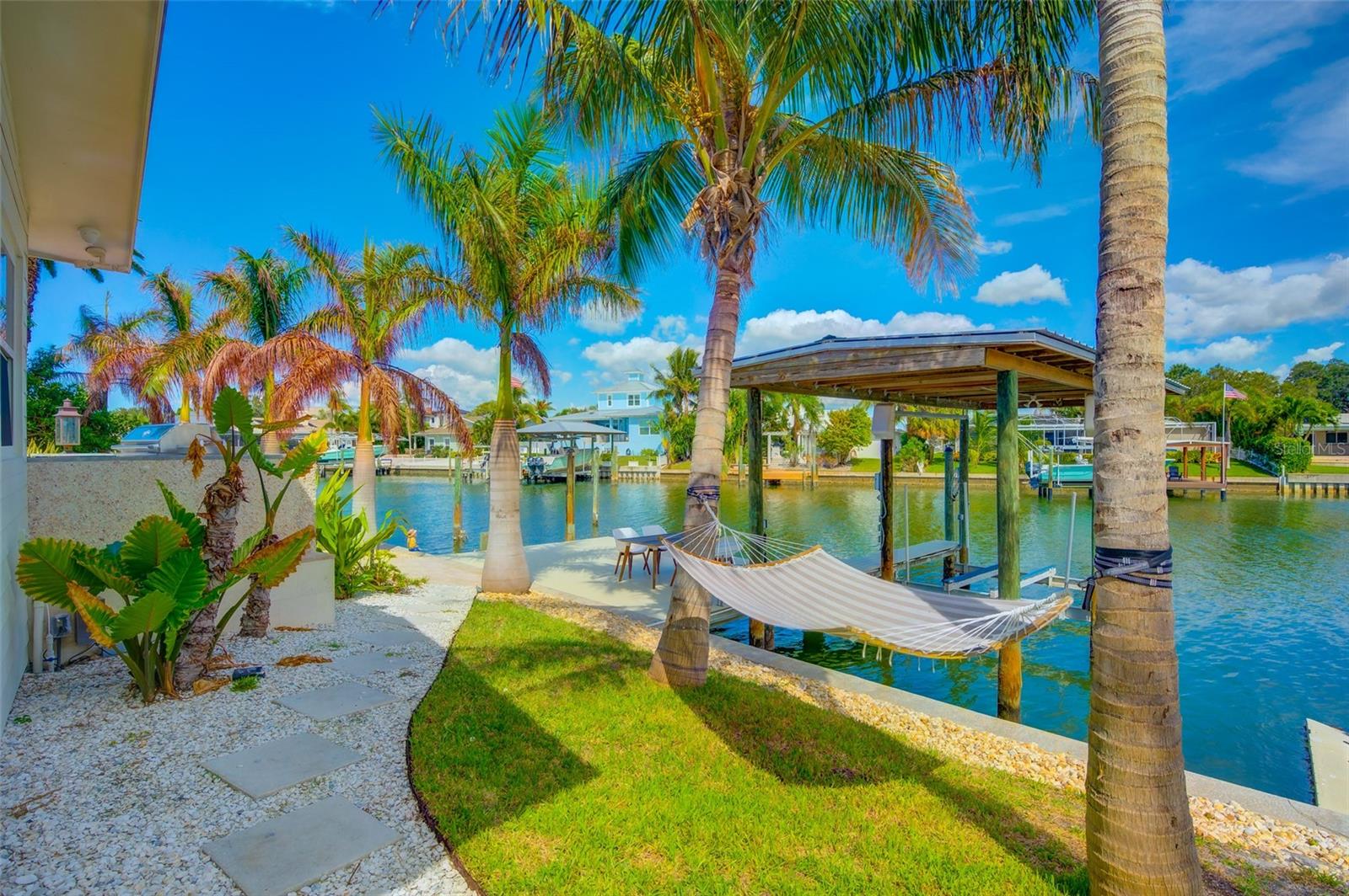 ISLAND ESTATES OF CLEARWATER UNIT 7B - Residential Lease