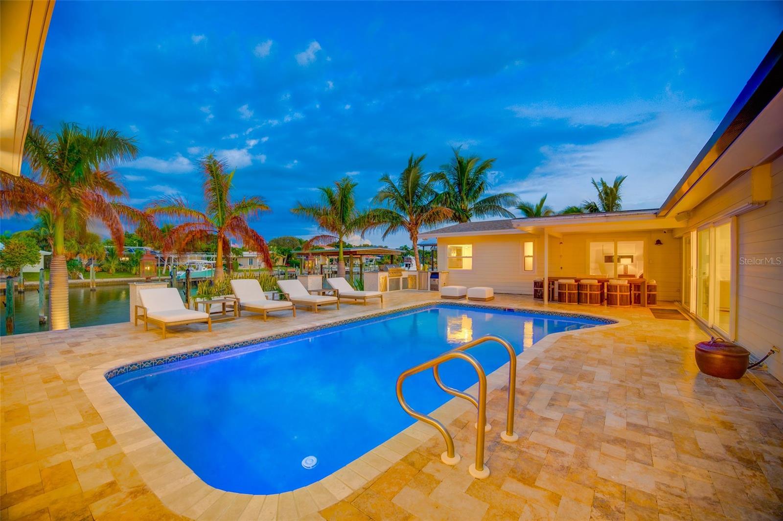 ISLAND ESTATES OF CLEARWATER UNIT 7B - Residential Lease