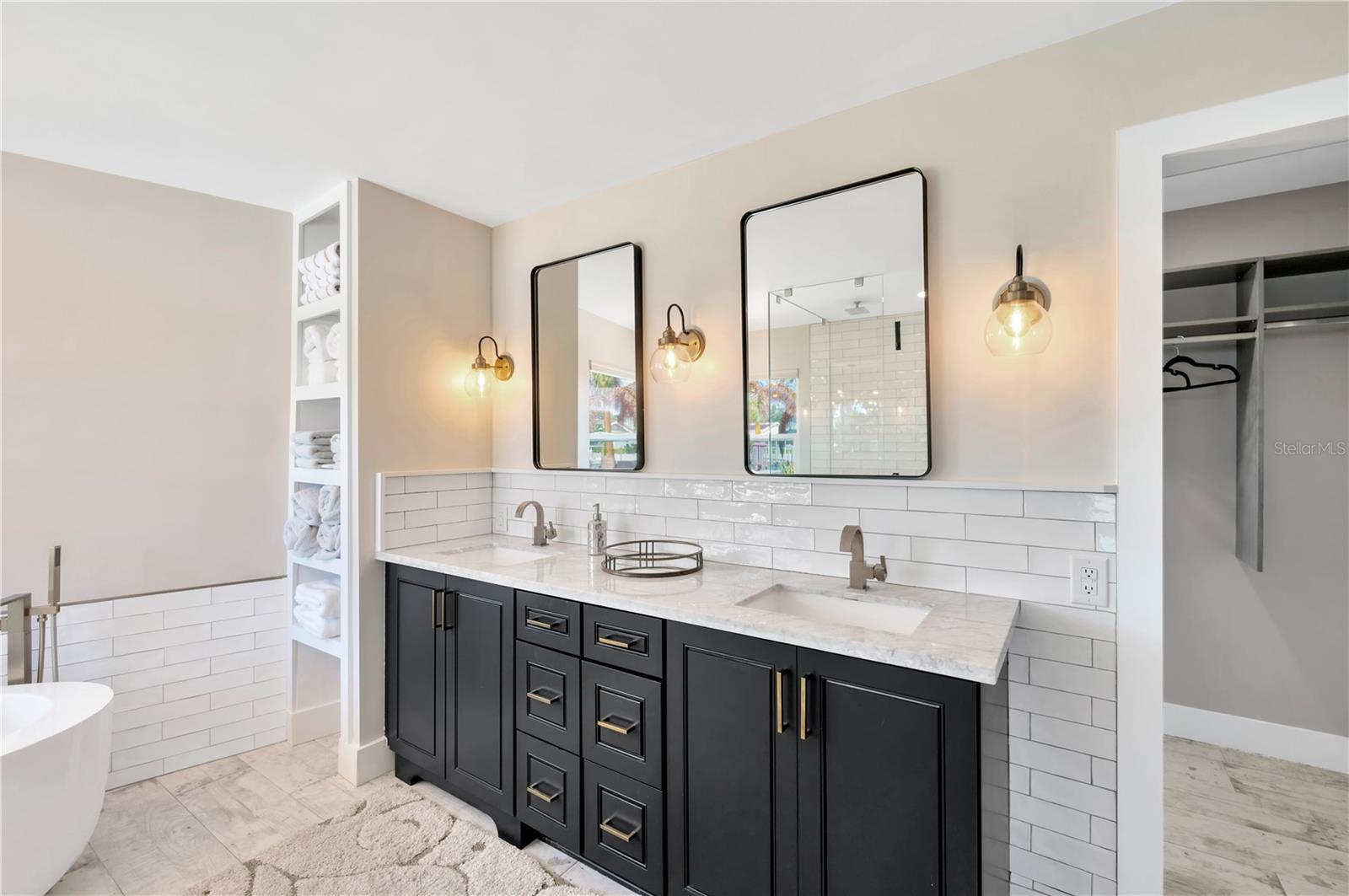 ISLAND ESTATES OF CLEARWATER UNIT 7B - Residential Lease