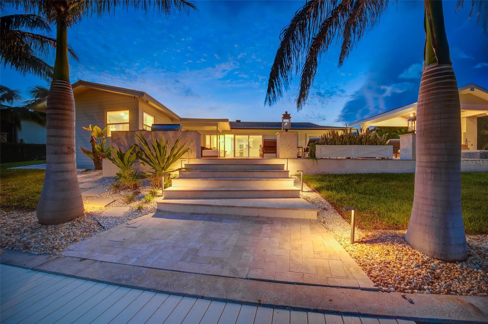 ISLAND ESTATES OF CLEARWATER UNIT 7B - Residential Lease