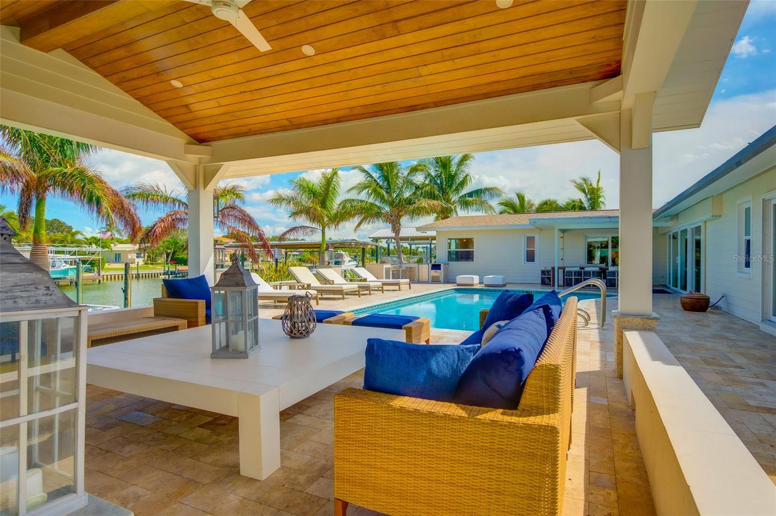 ISLAND ESTATES OF CLEARWATER UNIT 7B - Residential Lease