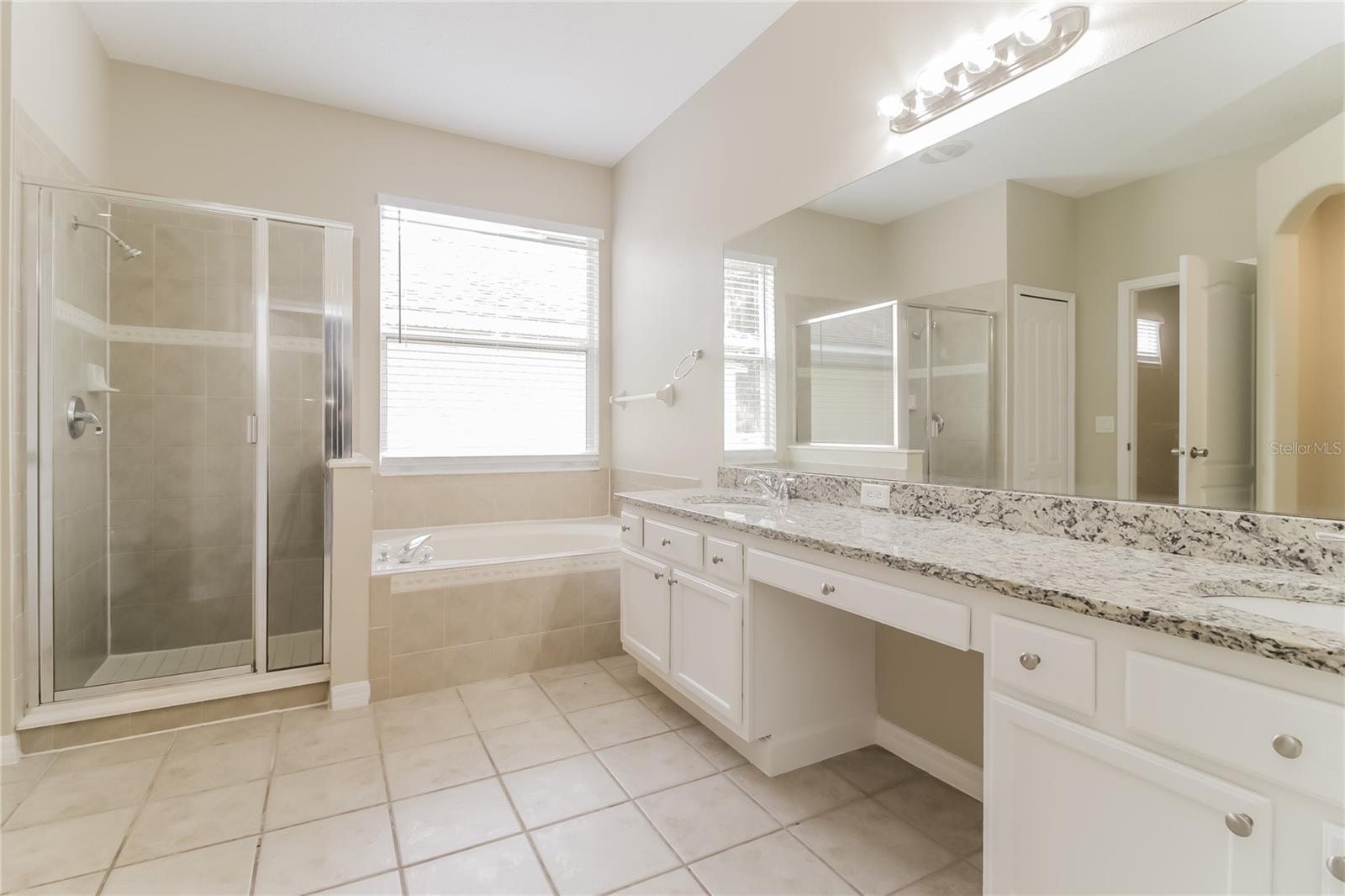 OAKS PH 1 B-2 - Residential
