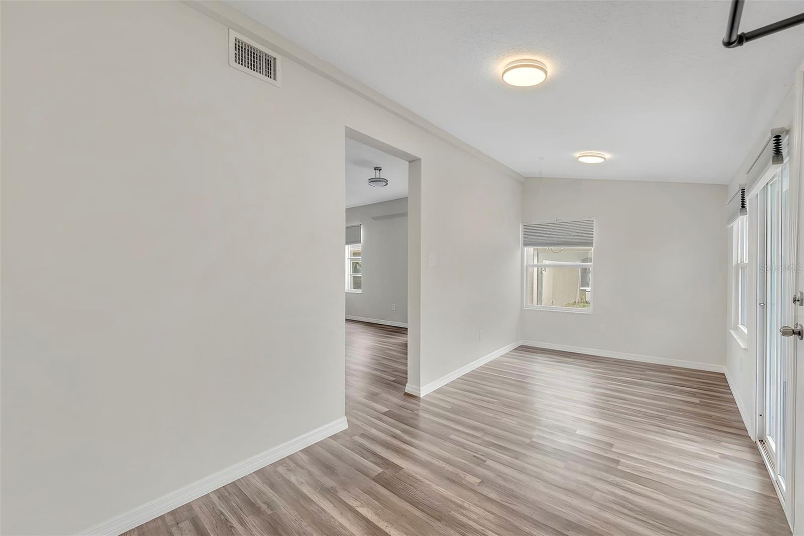 ROOSEVELT PARK - Residential