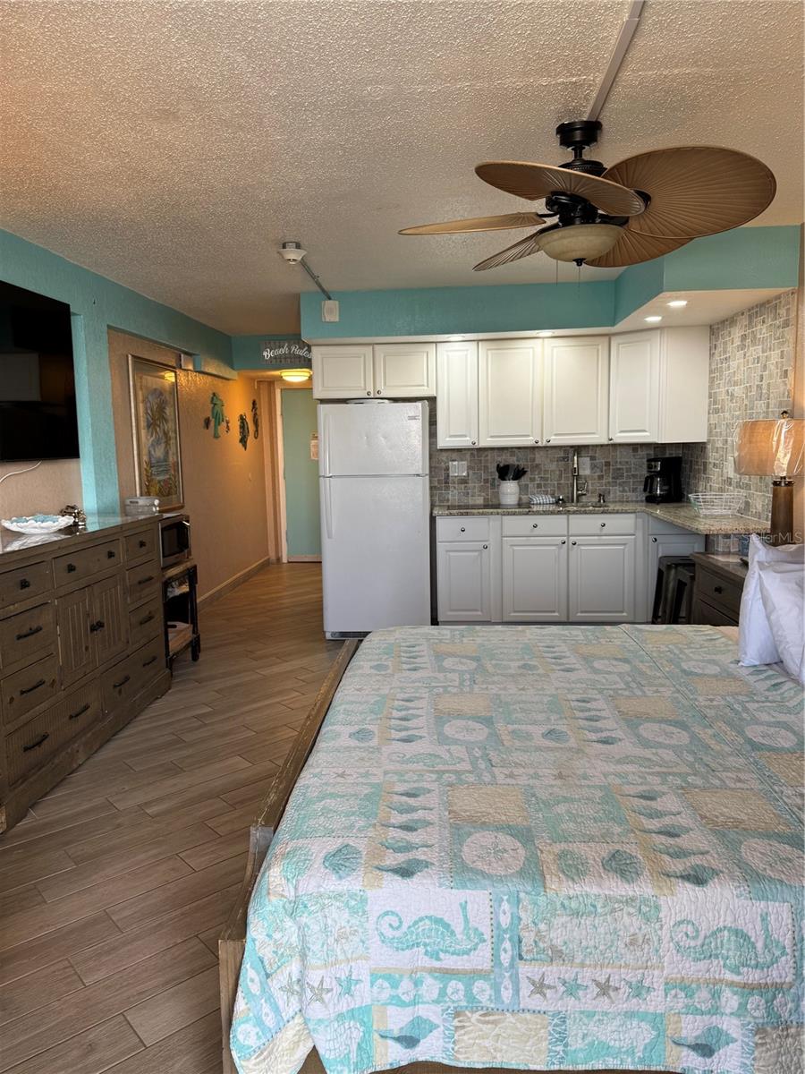 HAWAIIAN INN LLC - Residential