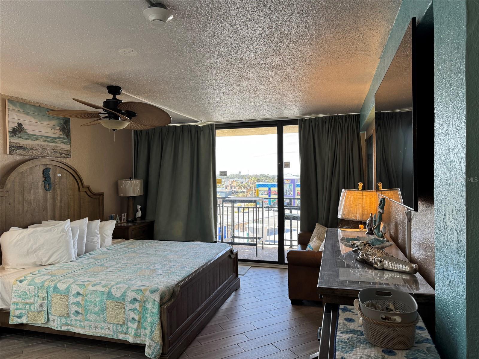 HAWAIIAN INN LLC - Residential