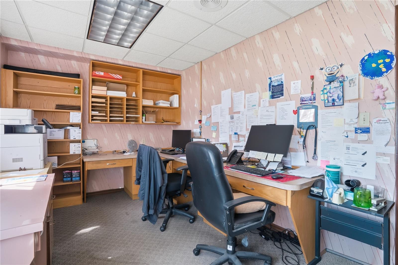 HARBOR OAKS - Commercial Sale