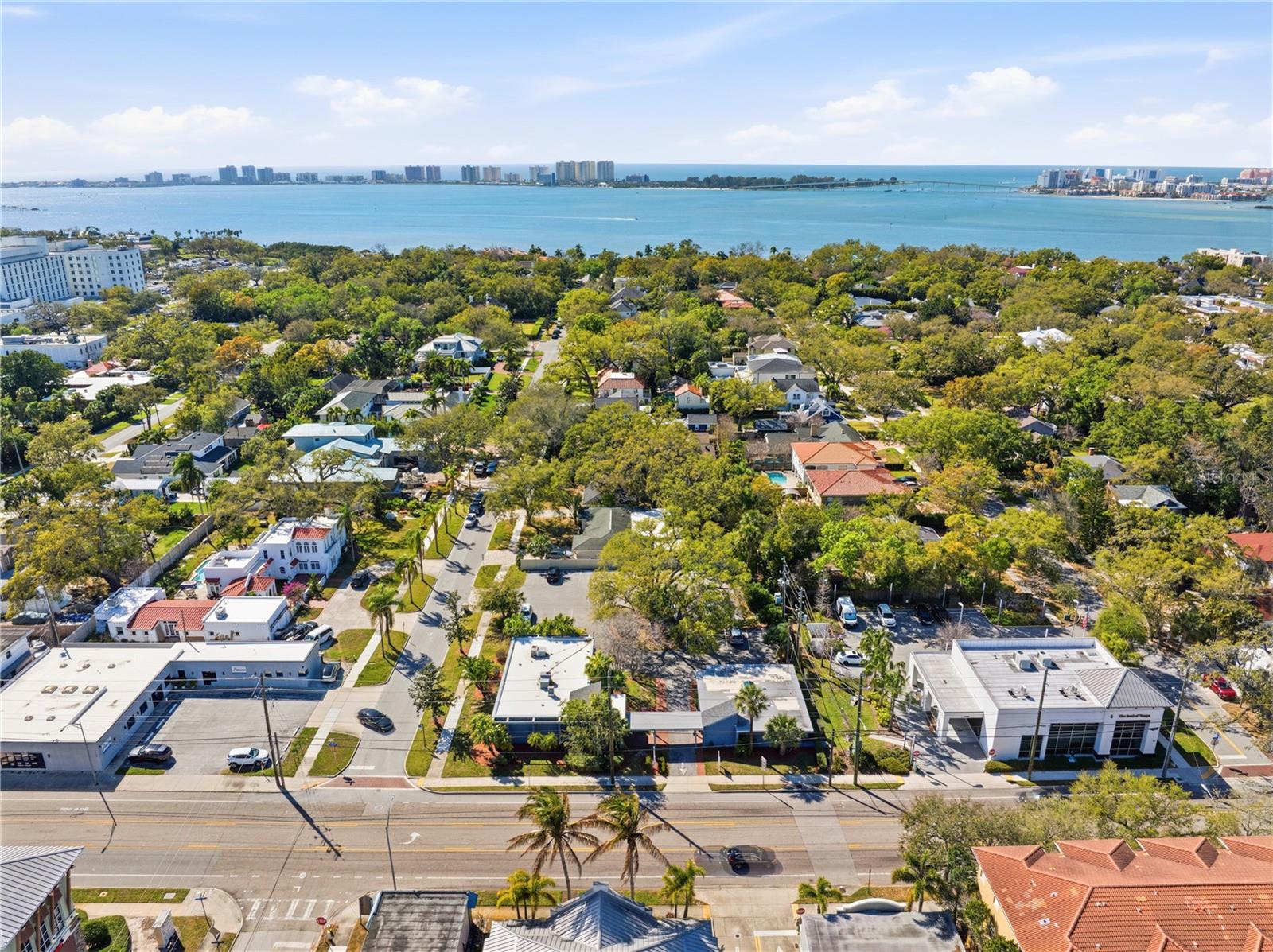 HARBOR OAKS - Commercial Sale