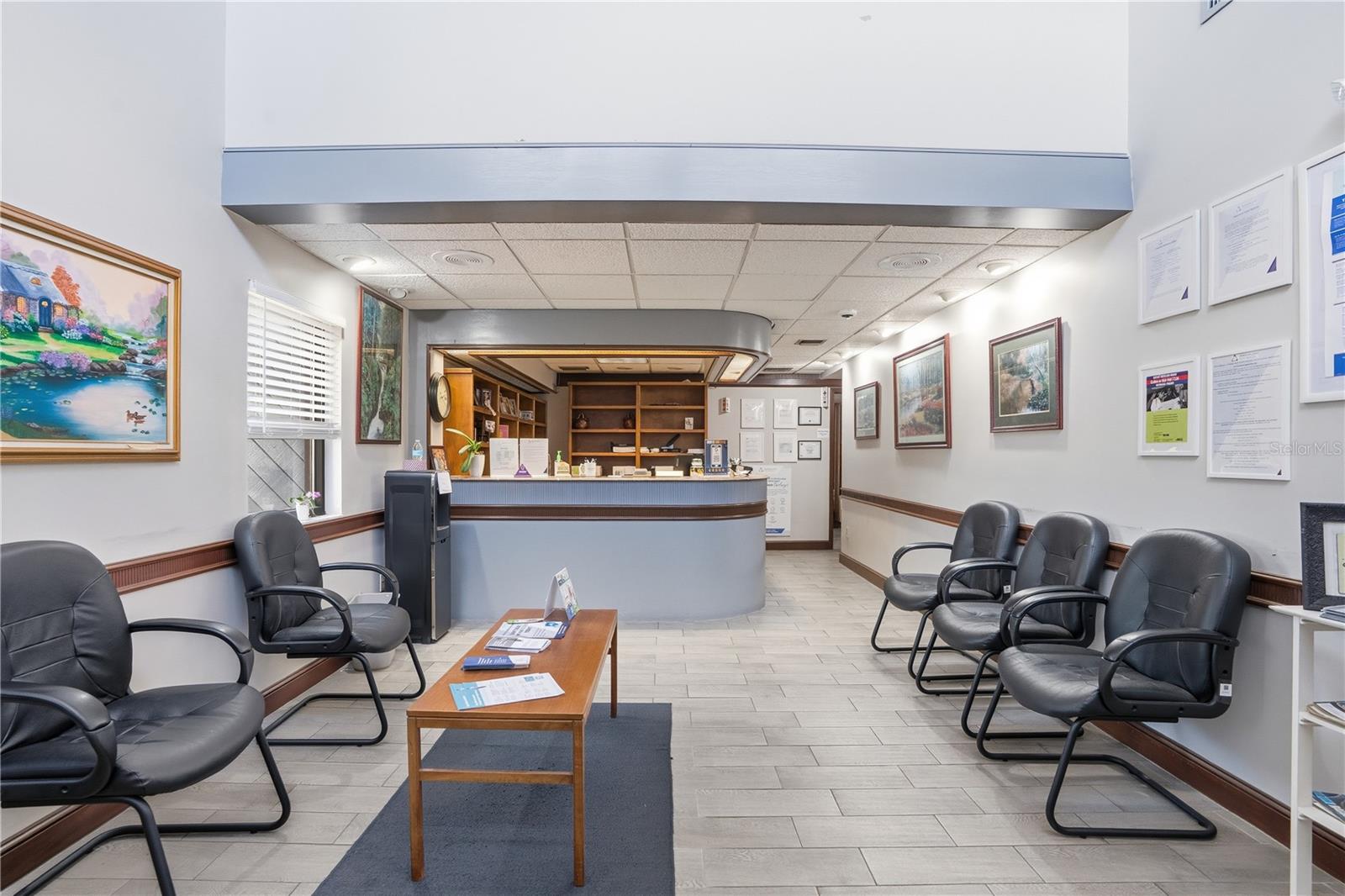 HARBOR OAKS - Commercial Sale