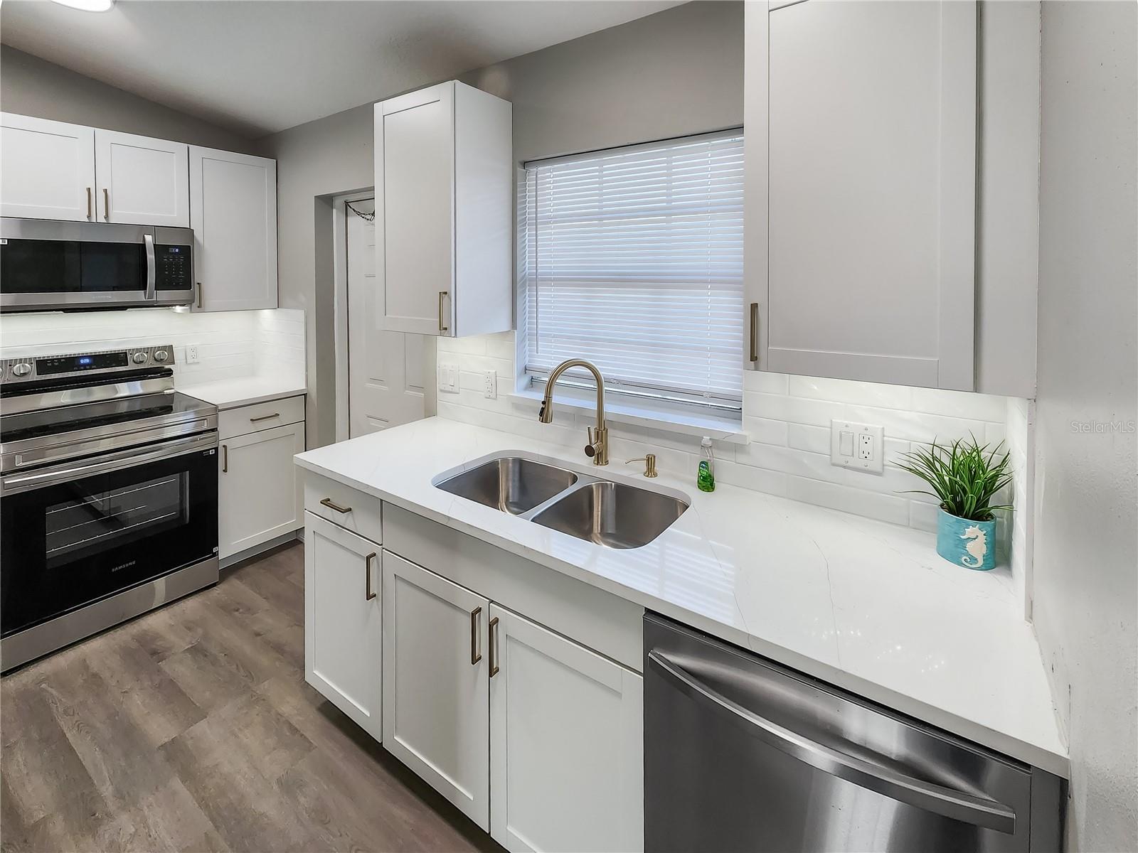 WEBSTER - Residential