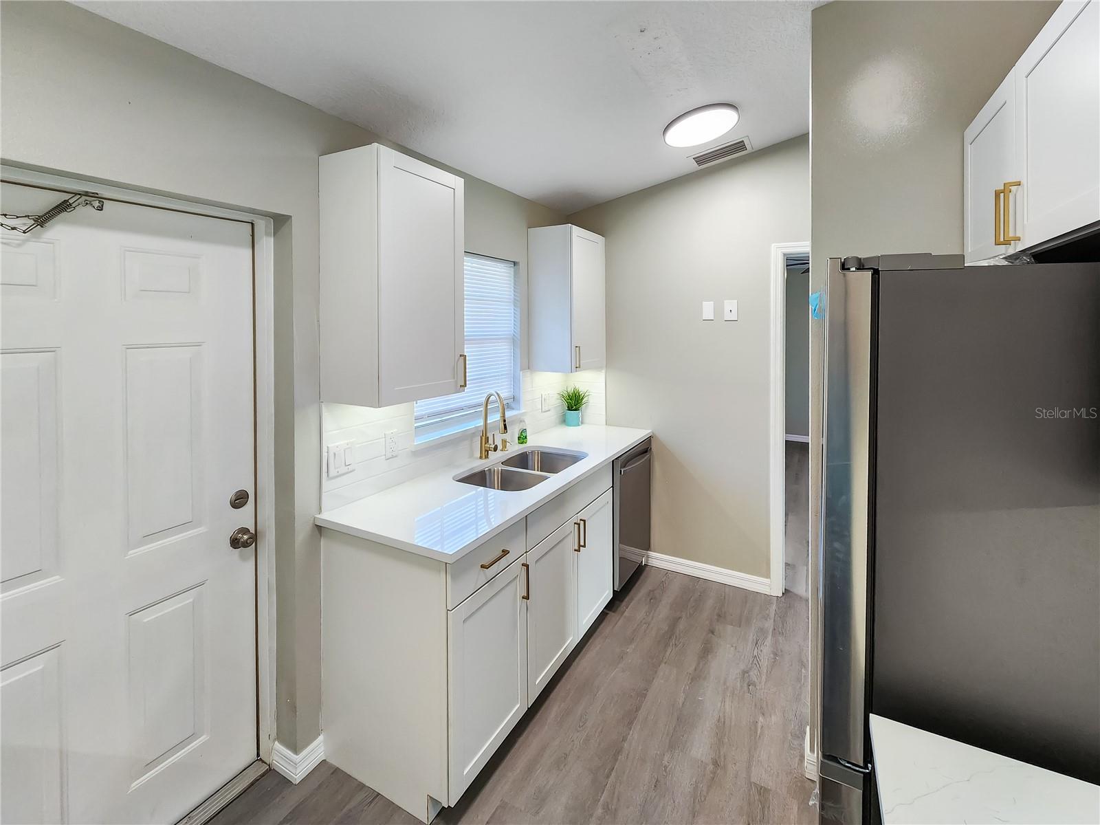 WEBSTER - Residential