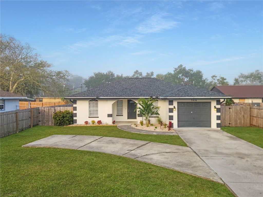 Photo of 5416 25th Street W, Bradenton, FL 34207 (MLS # A4677429)