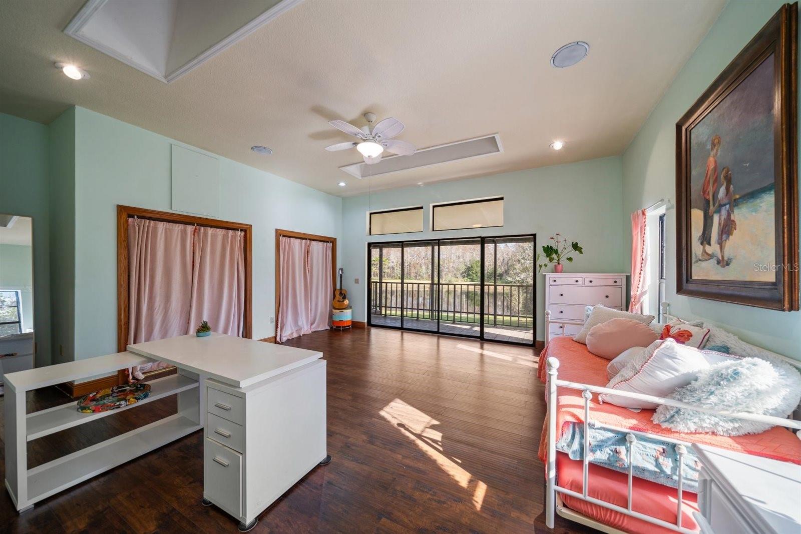 UNPLATTED - Residential