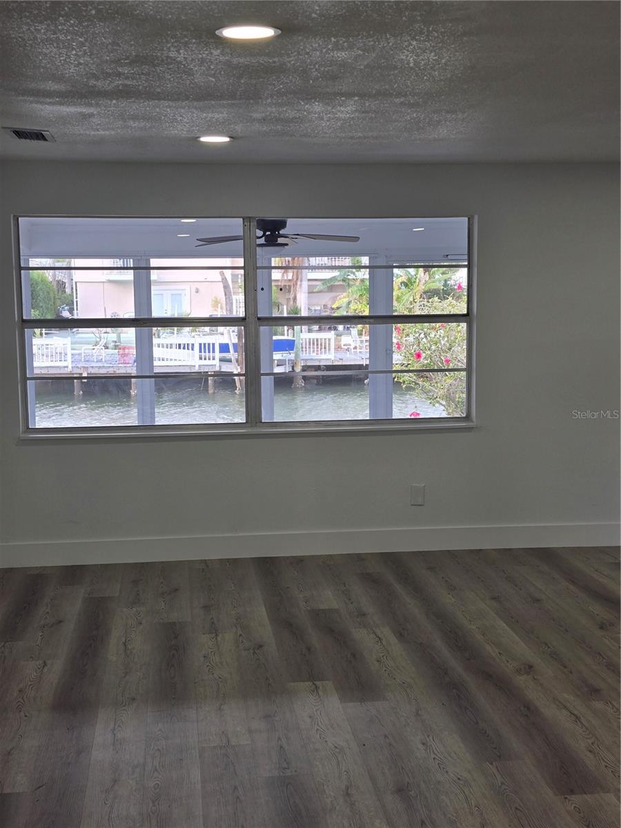 HUDSON BEACH ESTATES - Residential