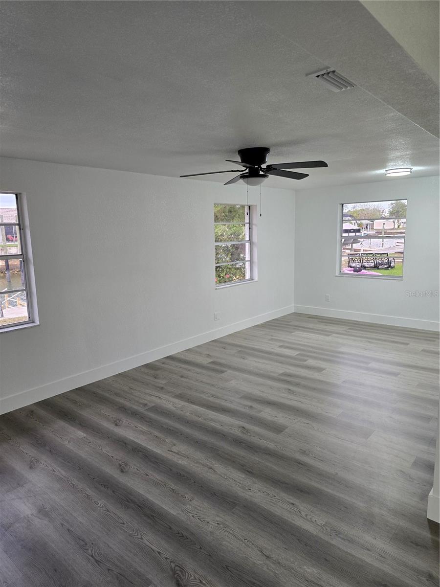 HUDSON BEACH ESTATES - Residential