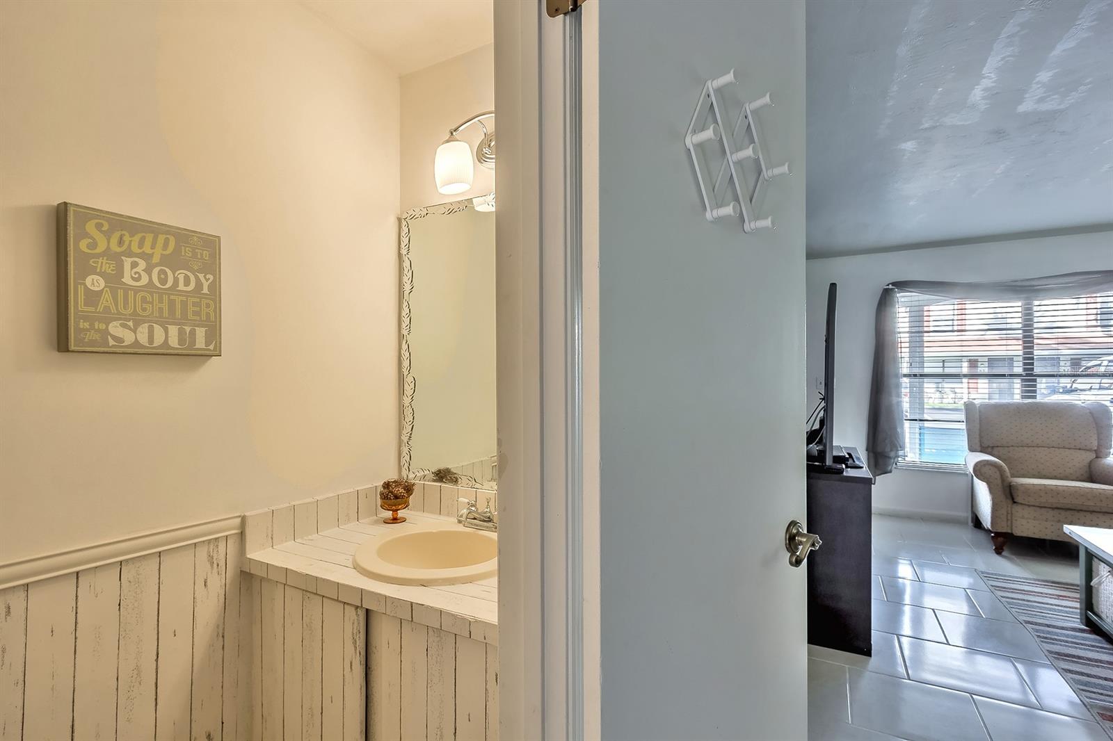 Canalview Place Condo Bldgs A-J - Residential