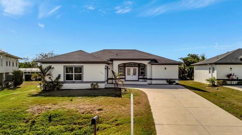 A home in PUNTA GORDA