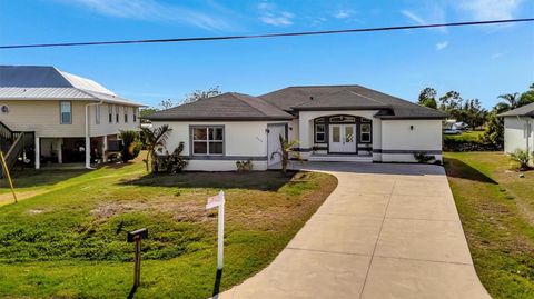 A home in PUNTA GORDA