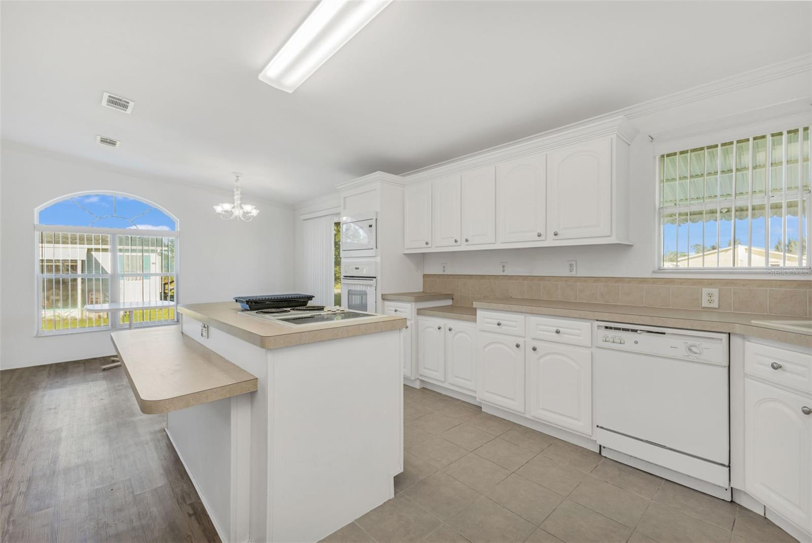 LAKEWOOD - Residential