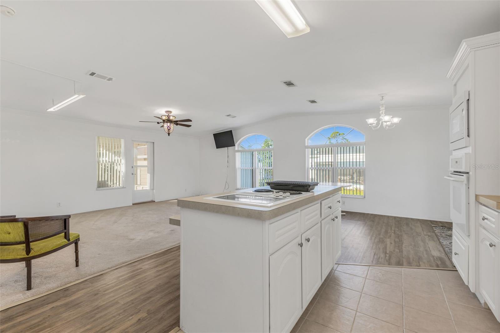 LAKEWOOD - Residential