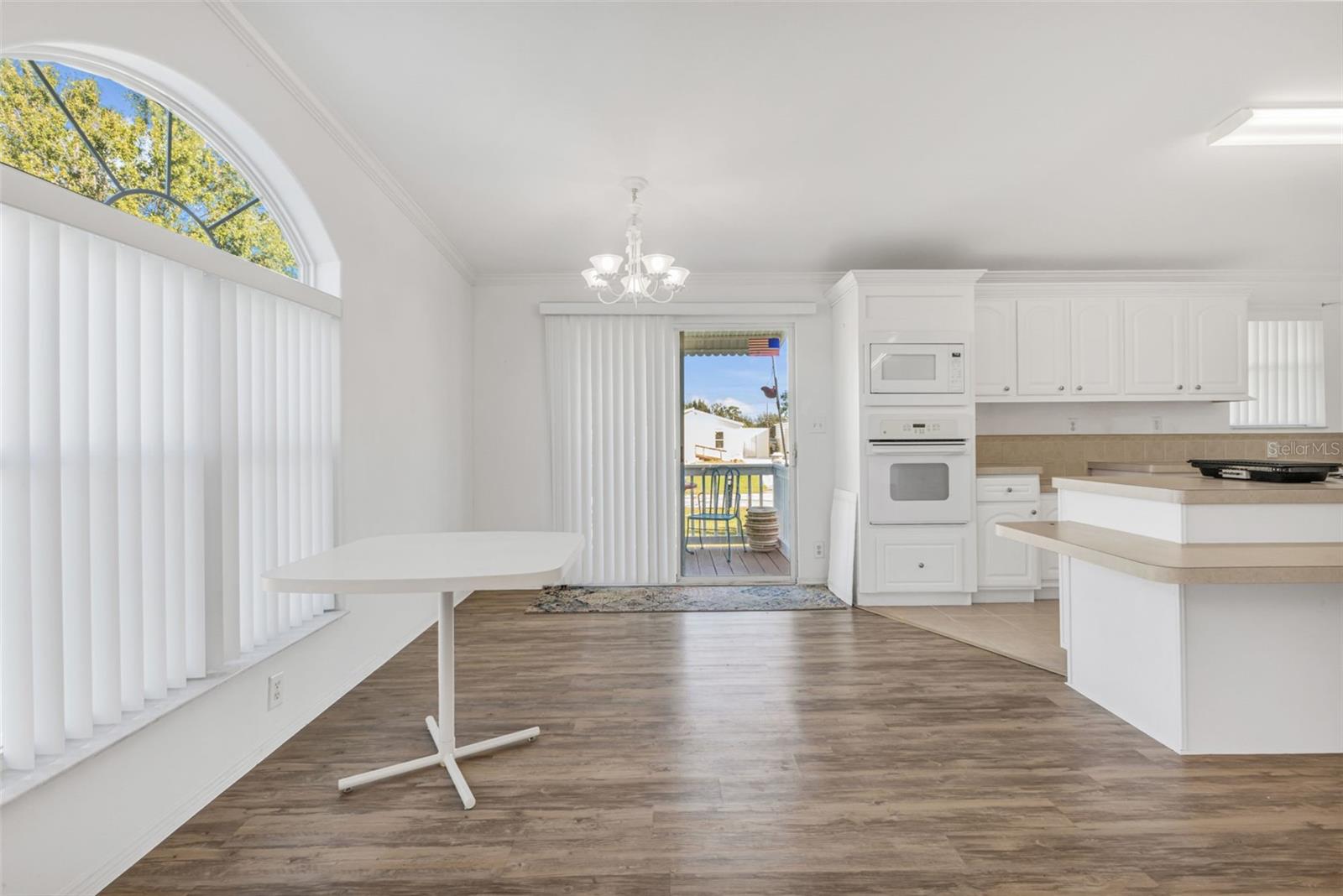 LAKEWOOD - Residential