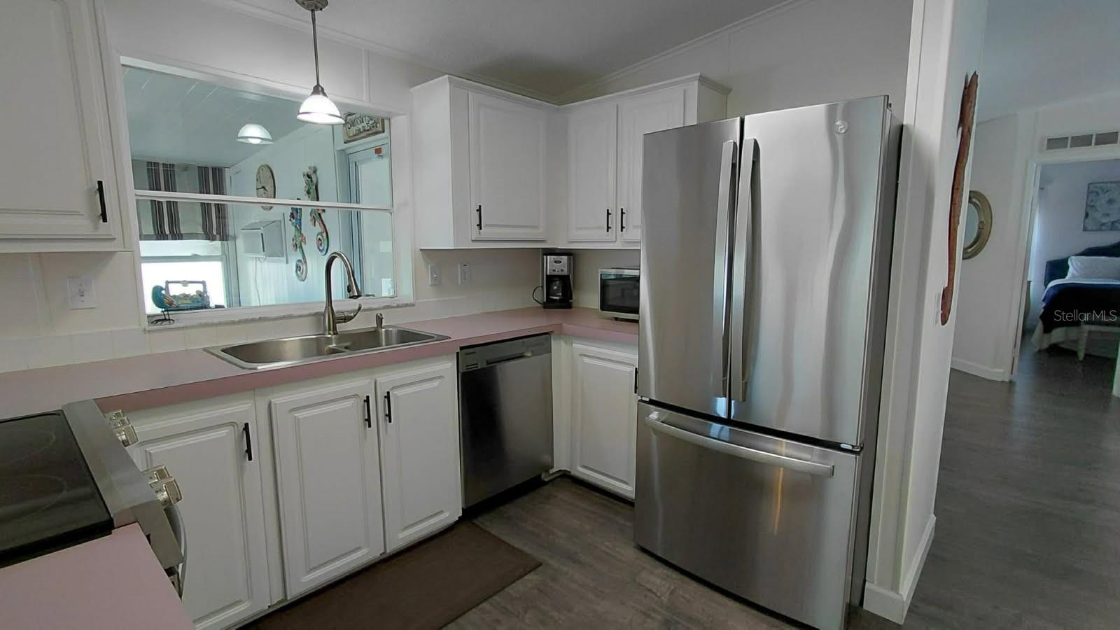 1001 STARKEY ROAD 476