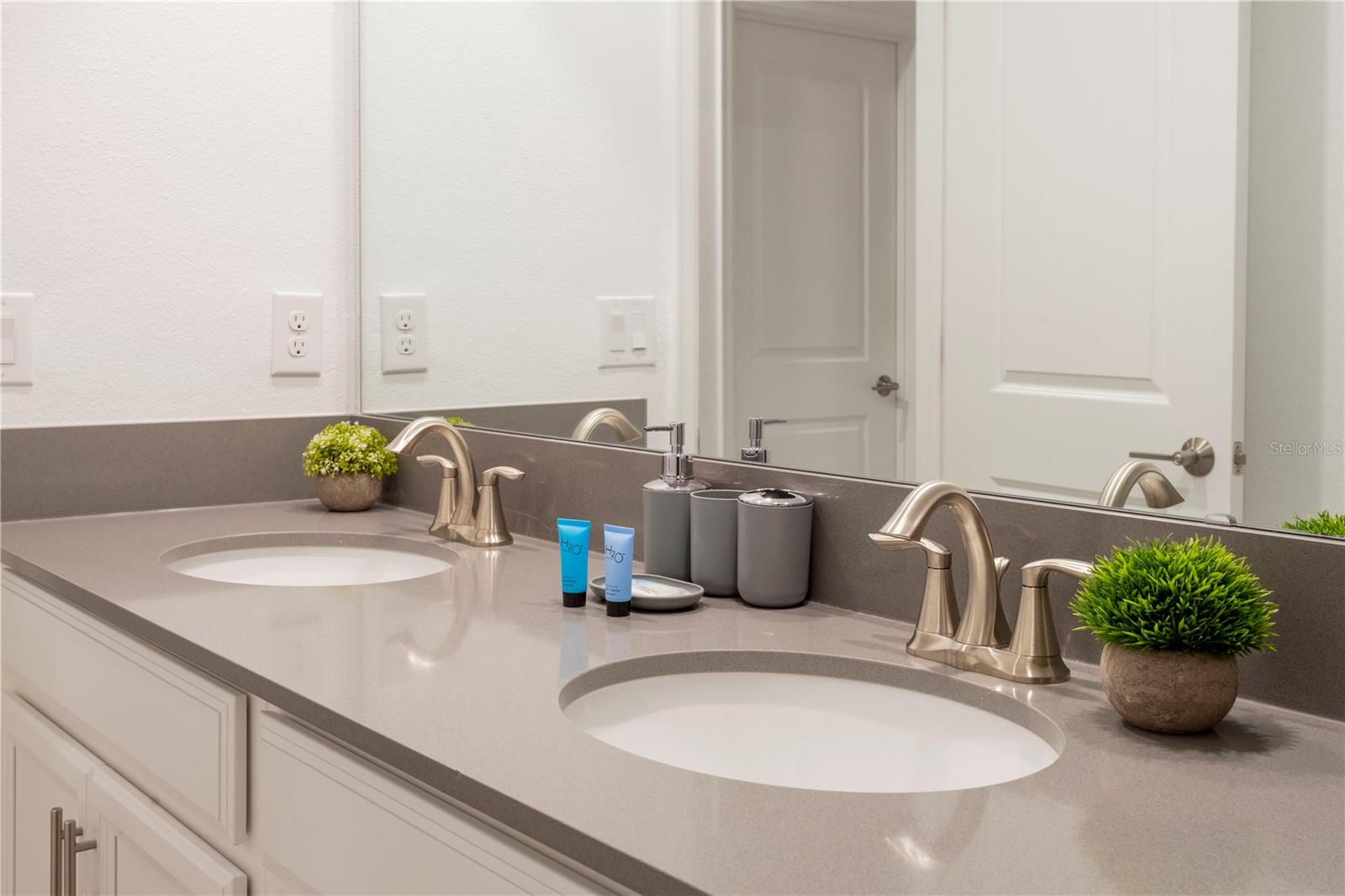 STONEYBROOK SOUTH NORTH PRCL PH 6 - Residential Lease