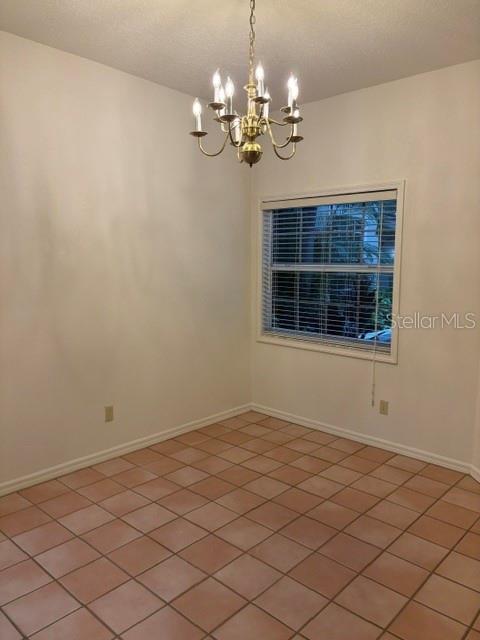402 DATE PALM COURT NE