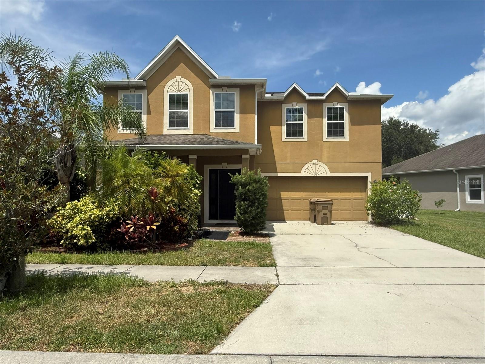 Investor Opportunity! This 5-bedroom, 4.5-bath home offers a spacious layout with great potential for updates and improvements. Located off Ham Brown Road and Poinciana Boulevard, the property provides convenient access to nearby schools, shopping centers, dining options, and major roadways. Approximately 30 minutes from Walt Disney World Resort. A great option for buyers seeking a renovation project in a growing area of Kissimmee.