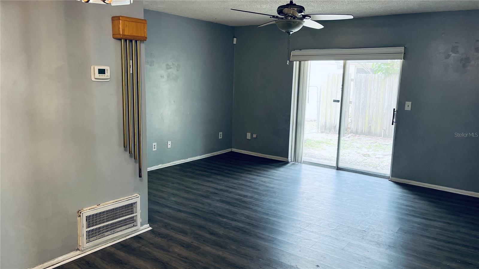 NORTH ORLANDO TERRACE - Residential
