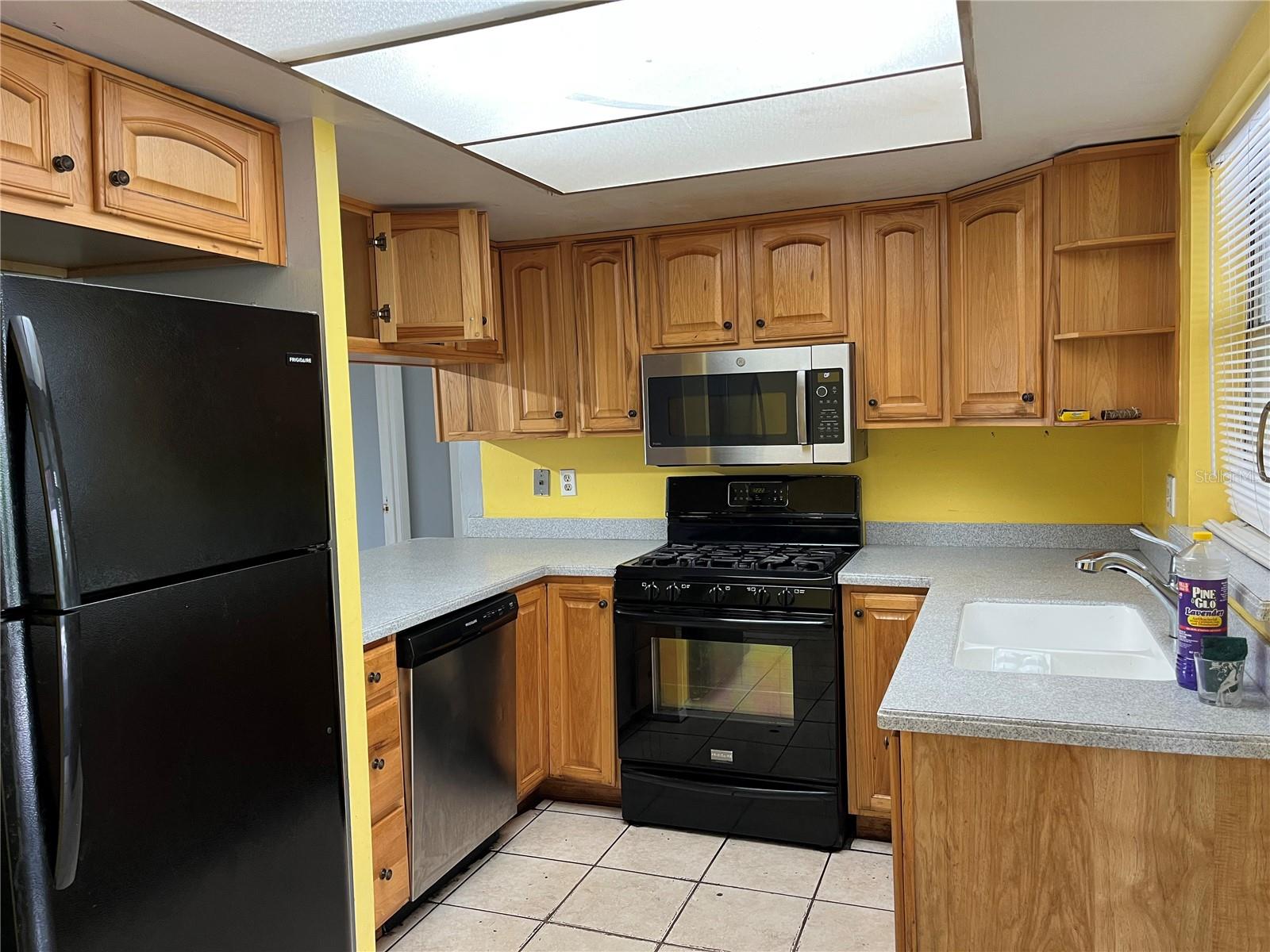 NORTH ORLANDO TERRACE - Residential