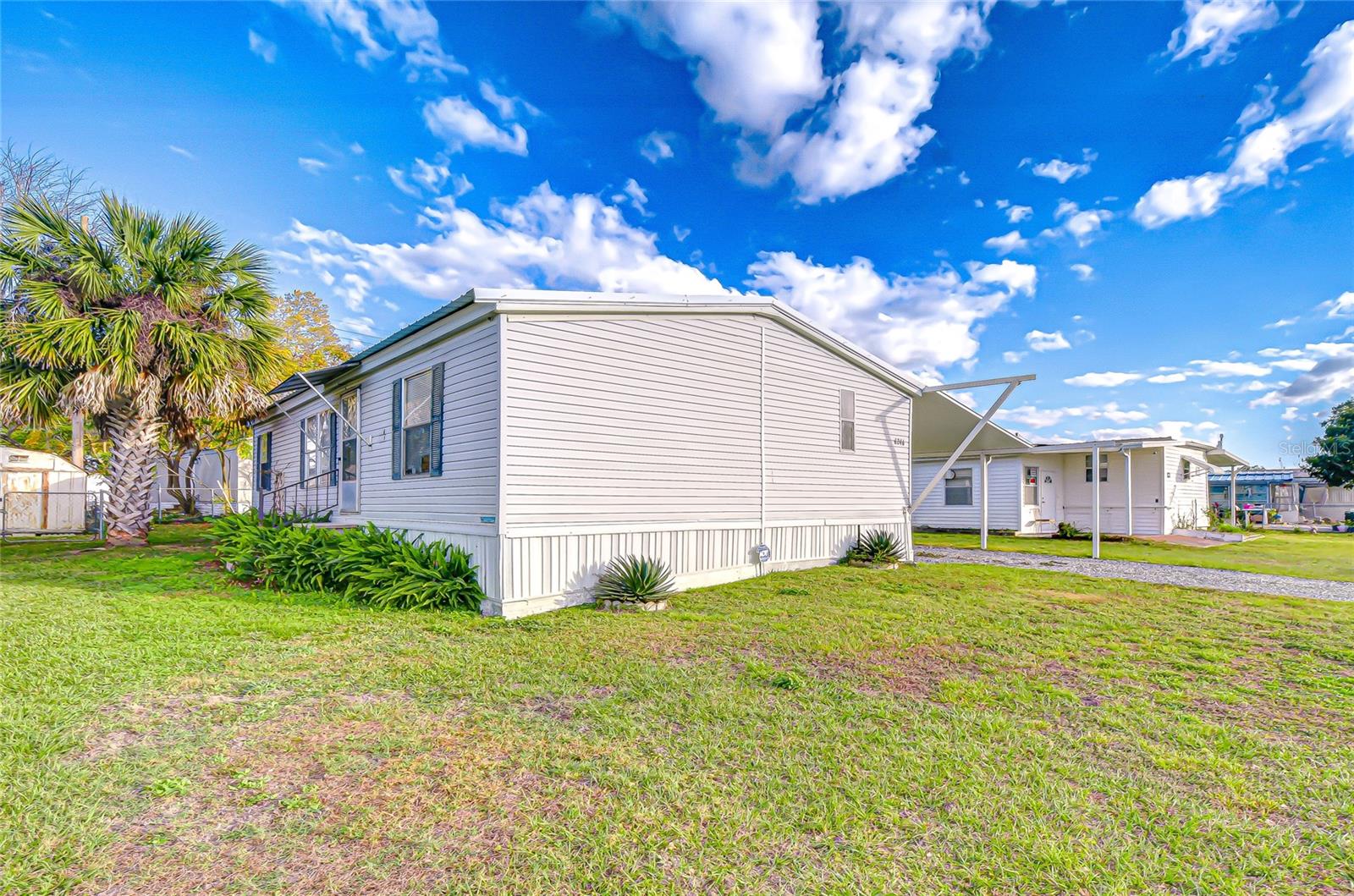 FLORIDA TRAILER ESTATES - Residential