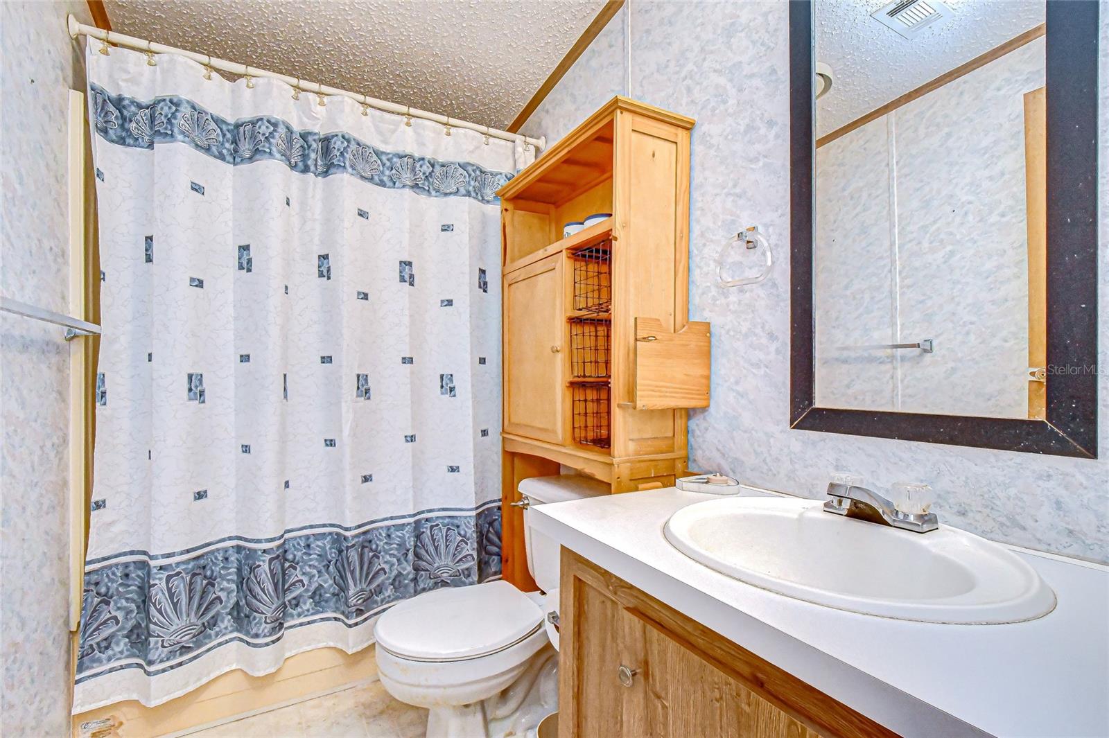 FLORIDA TRAILER ESTATES - Residential