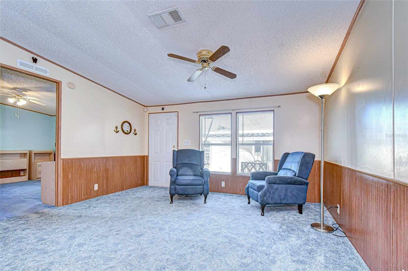 FLORIDA TRAILER ESTATES - Residential