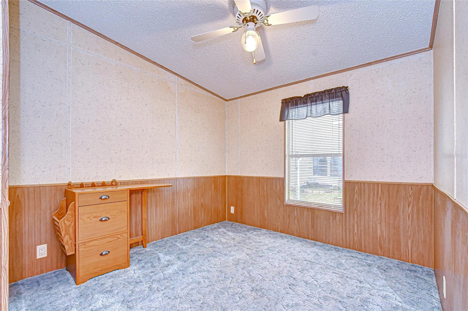 FLORIDA TRAILER ESTATES - Residential