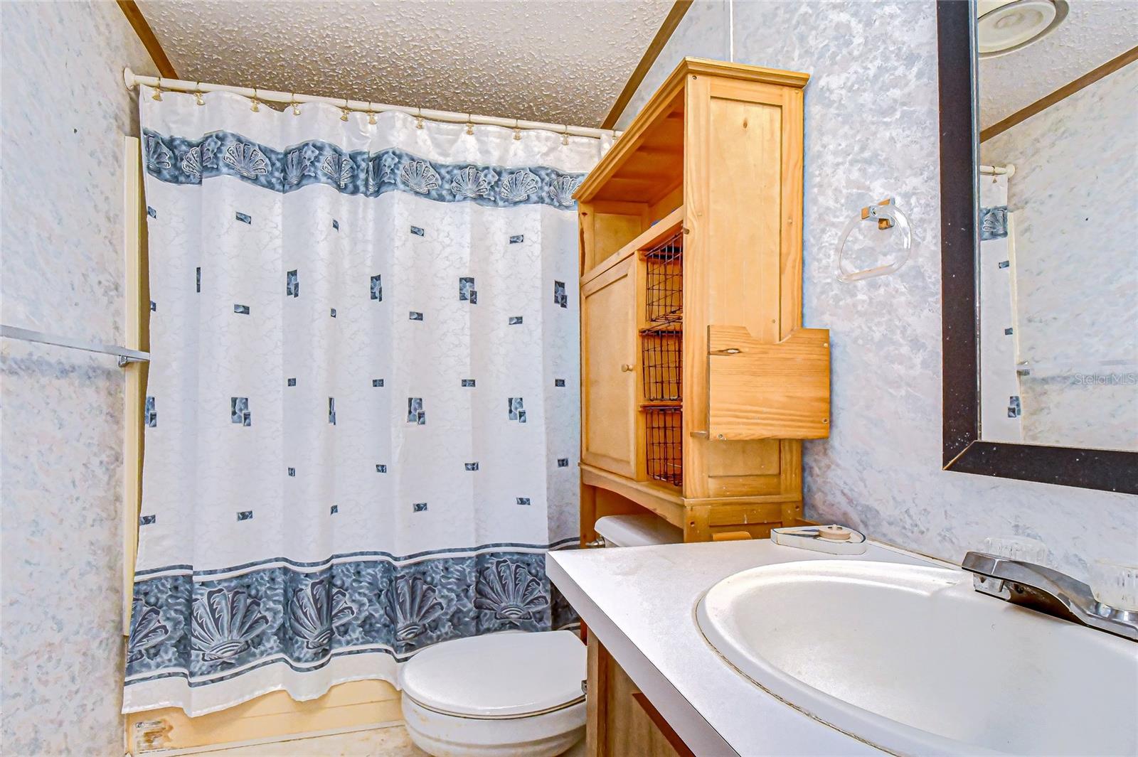 FLORIDA TRAILER ESTATES - Residential