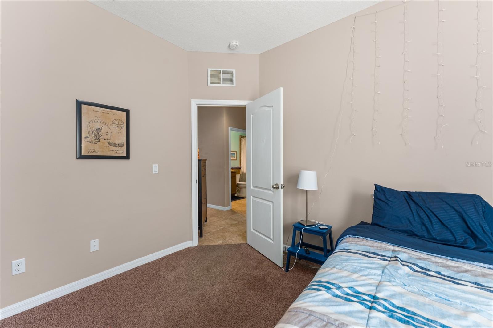 NOVA POINTE PHASE 1 - Residential