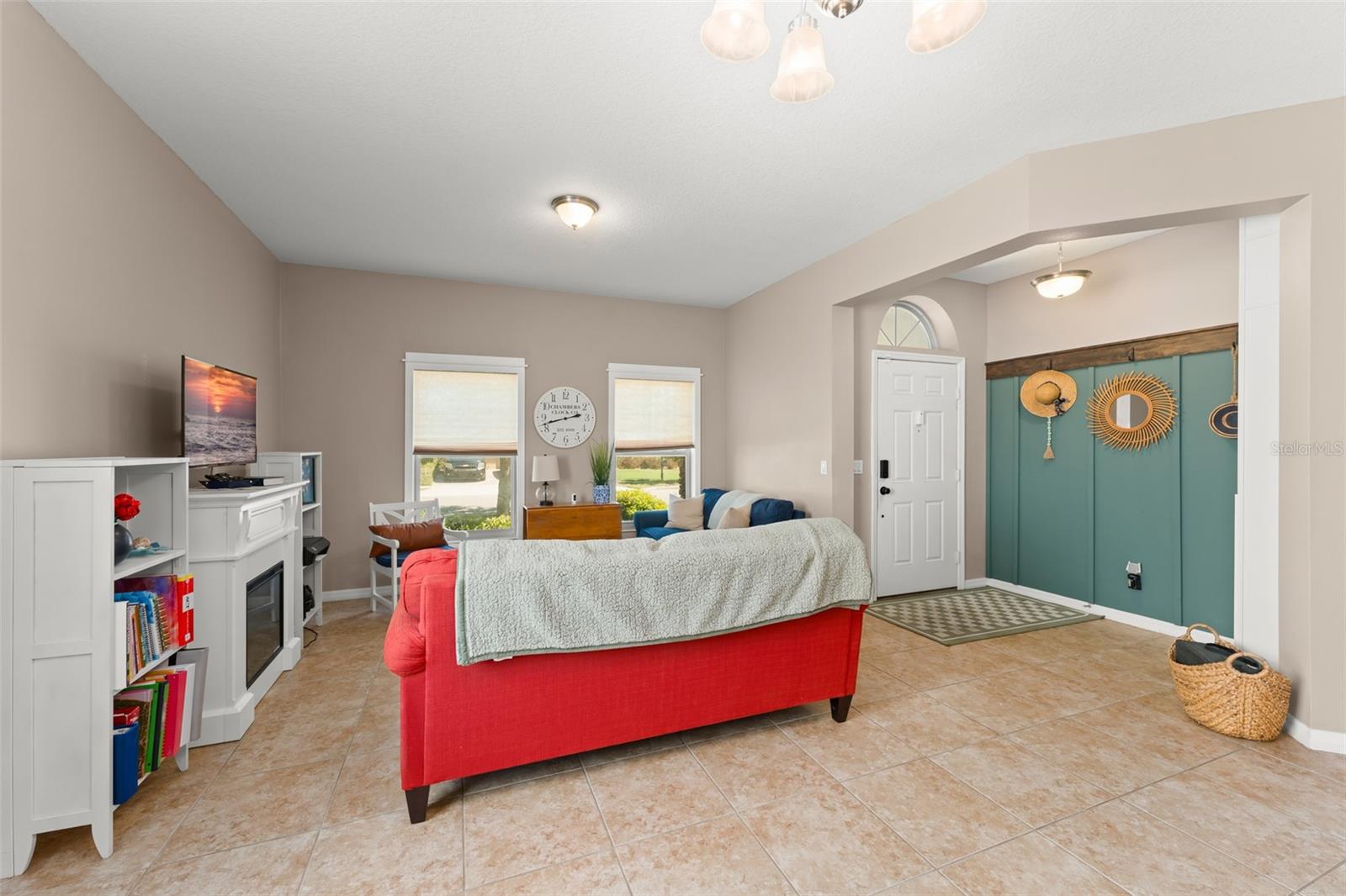 NOVA POINTE PHASE 1 - Residential