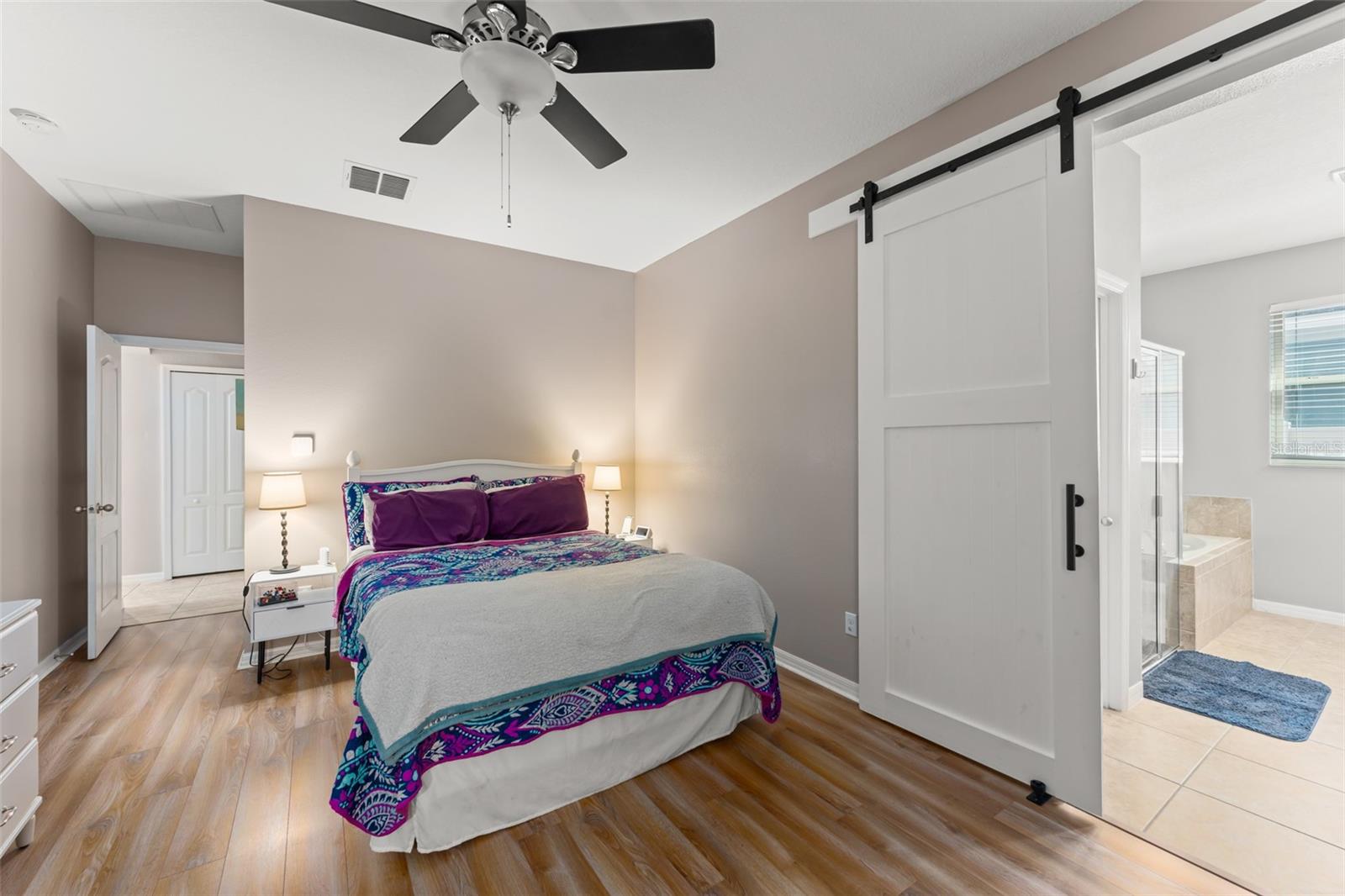 NOVA POINTE PHASE 1 - Residential