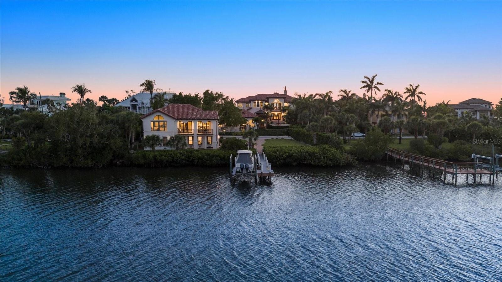 MANASOTA KEY - Residential