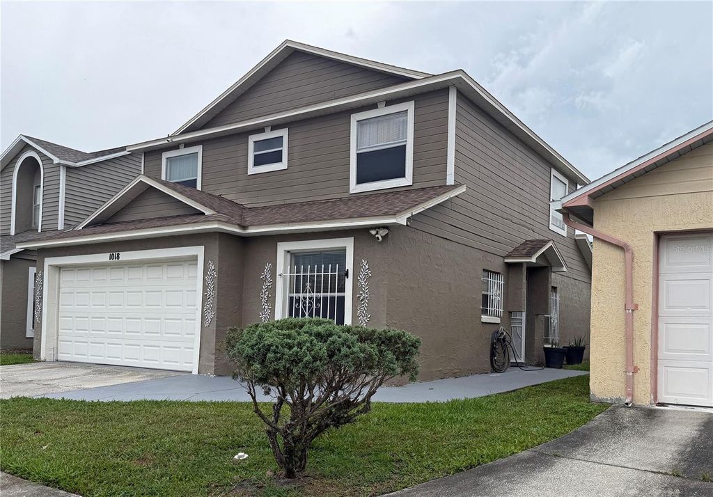 Photo of 1018 Clovercrest Road, Orlando, FL 32811 (MLS # O6408888)