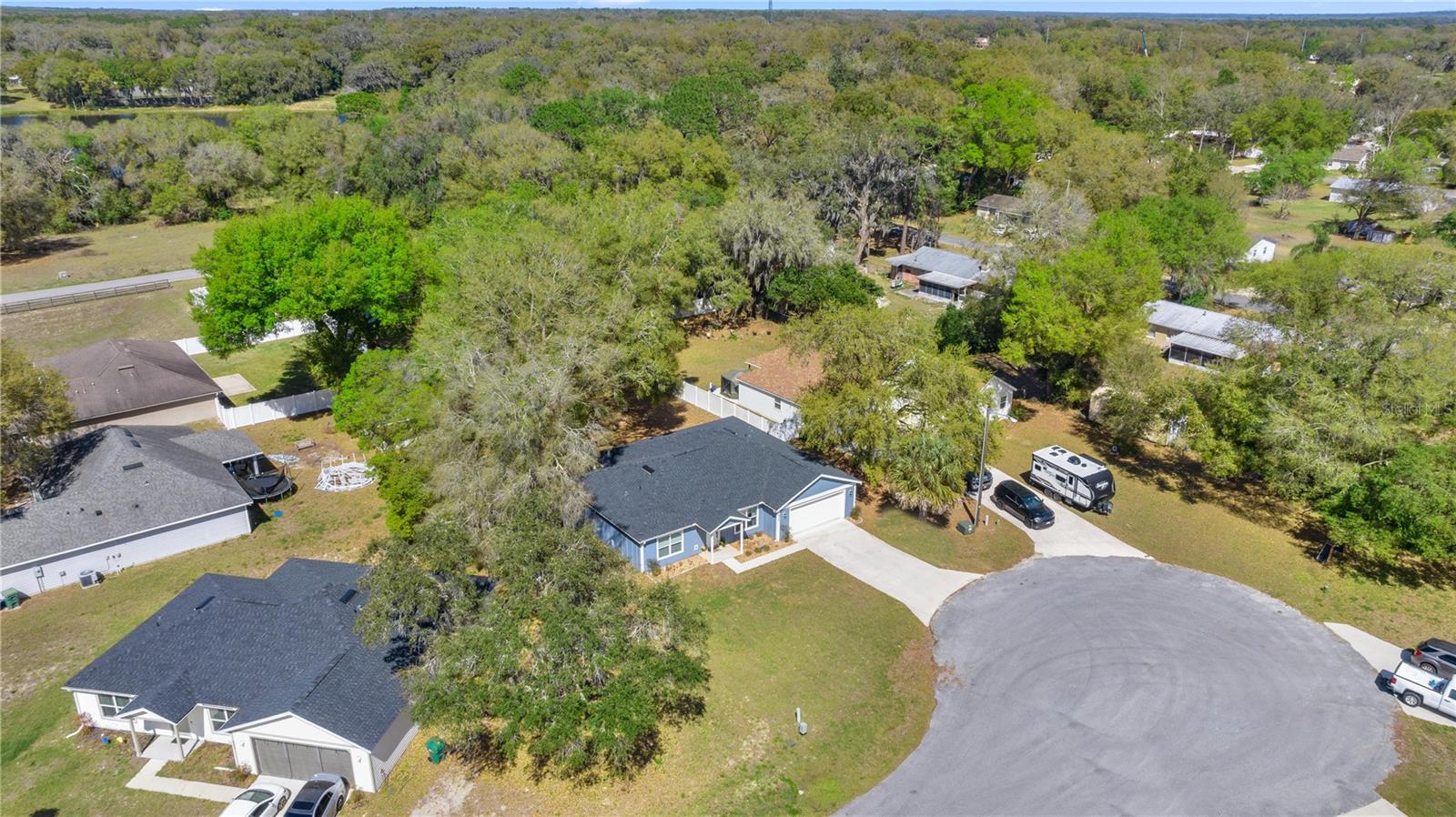 804 DEEP WOOD COURT