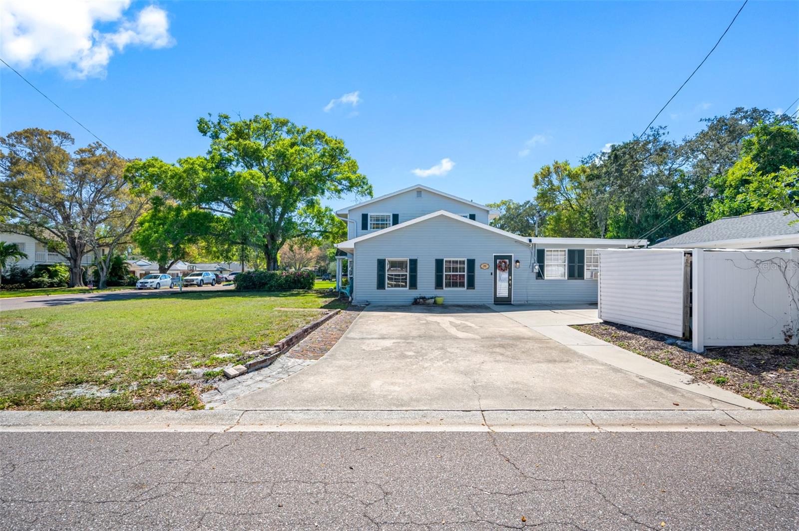 AMBLESIDE 1ST ADD - Residential