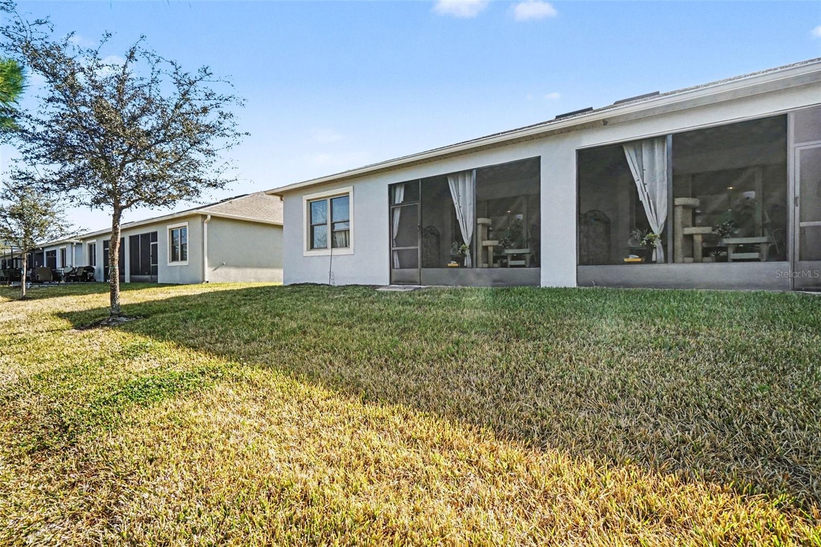 PALMS/SERENOA PH 3 - Residential